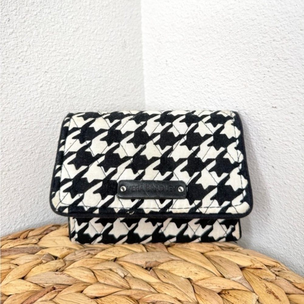 Vera Bradley Petite Trifold Wallet Black and White Houndstooth